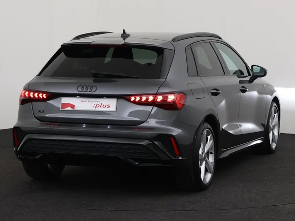 AUDI A3 Sportback (2025) — foto 11 van 18