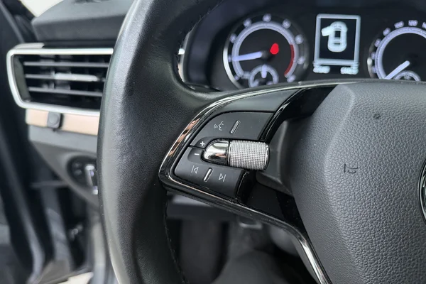 Skoda Scala (2022) — foto 6 van 19