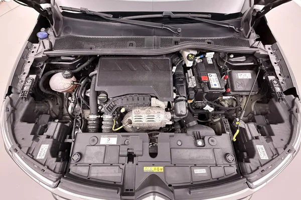 Citroen C4 (2023) — foto 13 van 32