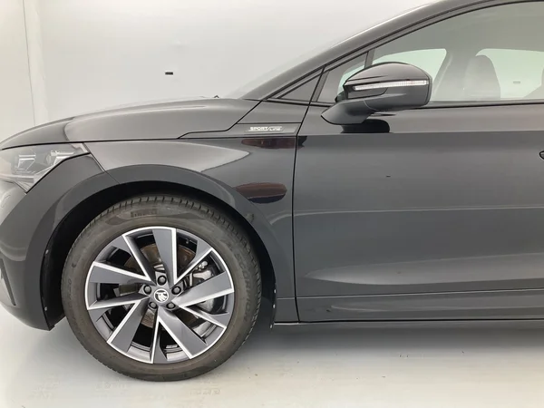 SKODA Enyaq (2022) — foto 26 van 35