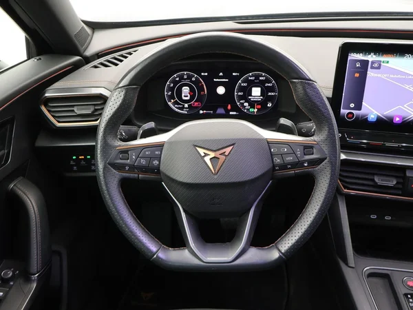 CUPRA Formentor (2023) — foto 8 van 29
