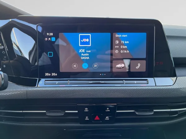 VOLKSWAGEN Golf VIII GTI (2024) — foto 15 van 20
