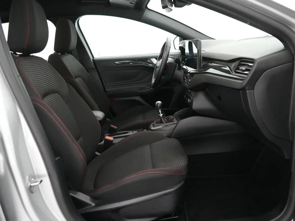 Ford Focus (2024) — foto 4 van 22