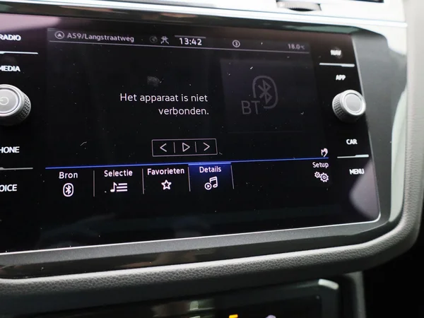 Volkswagen Tiguan (2022) — foto 11 van 41