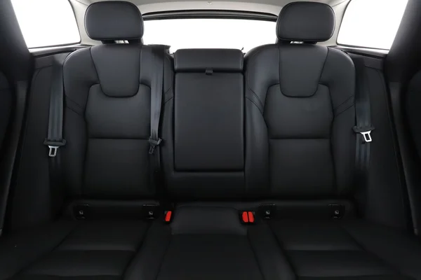 Volvo XC60 (2021) — foto 6 van 16