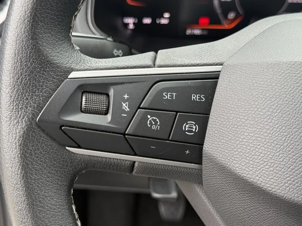 SEAT Arona (2024) — foto 18 van 18