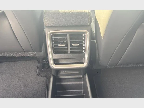 SKODA Elroq (2026) — foto 17 van 28