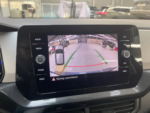 VOLKSWAGEN T-Cross (2026) — foto 10 van 24