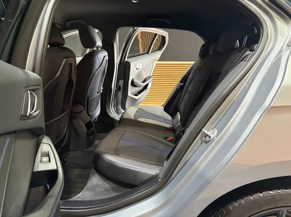 Bmw 118 (2023) — foto 13 van 25