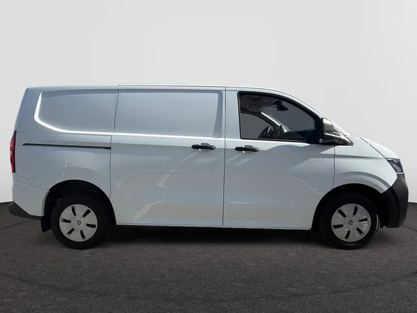 VOLKSWAGEN Transporter T7 28 Fou Swb (2026) — foto 17 van 19