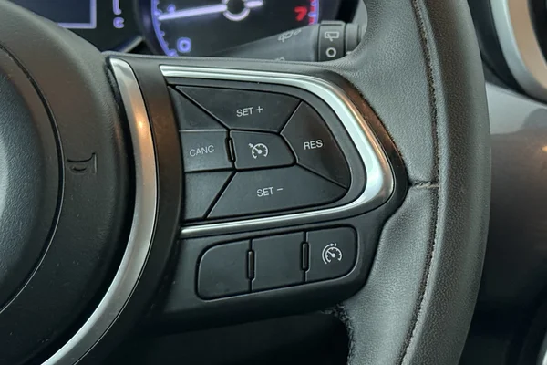 Fiat 500x (2019) — foto 6 van 21