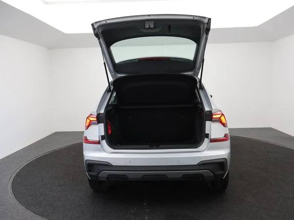 SKODA Kamiq (2024) — foto 15 van 26