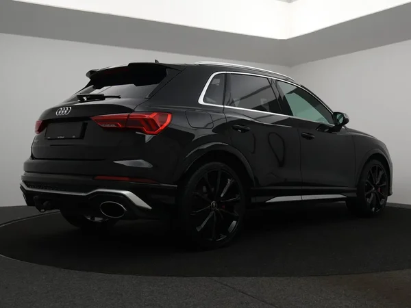Audi RSQ3 (2023) — foto 25 van 29