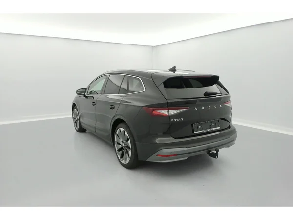 SKODA Enyaq (2022) — foto 3 van 37
