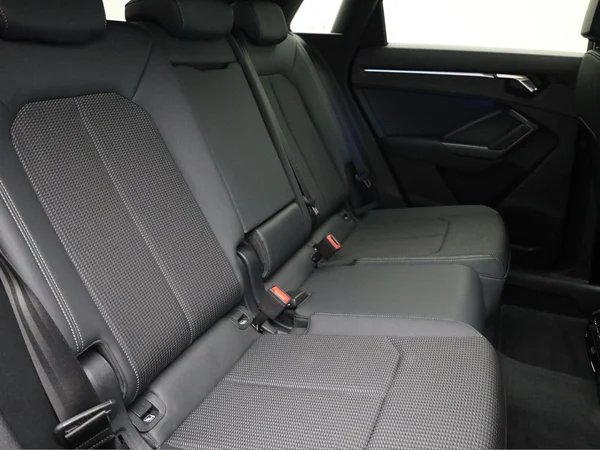 AUDI Q3 PHEV (2024) — foto 23 van 23