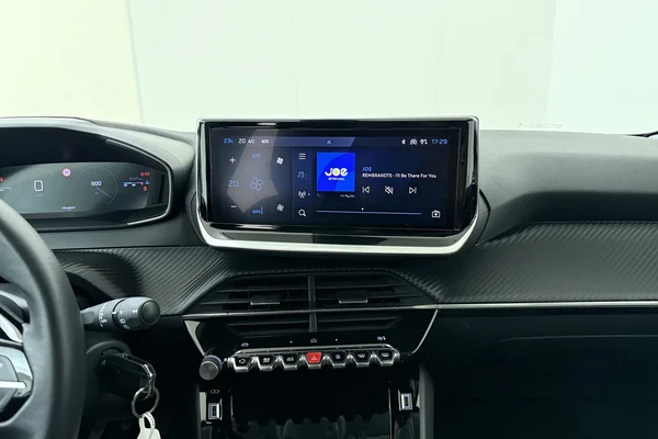 Peugeot 208 (2025) — foto 3 van 16