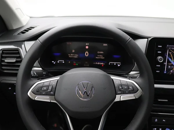 VOLKSWAGEN T-Cross (2026) — foto 3 van 19