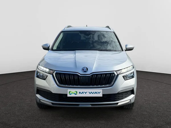 SKODA Kamiq (2022) — foto 3 van 22
