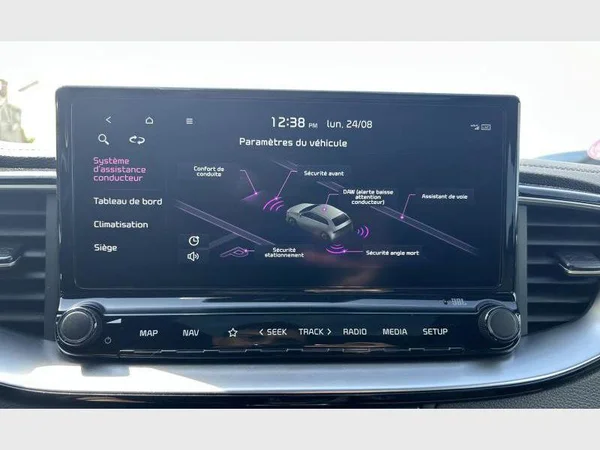 Kia XCEED (2024) — foto 14 van 33