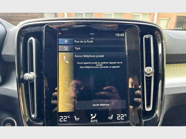 VOLVO XC40 (2022) — foto 14 van 28
