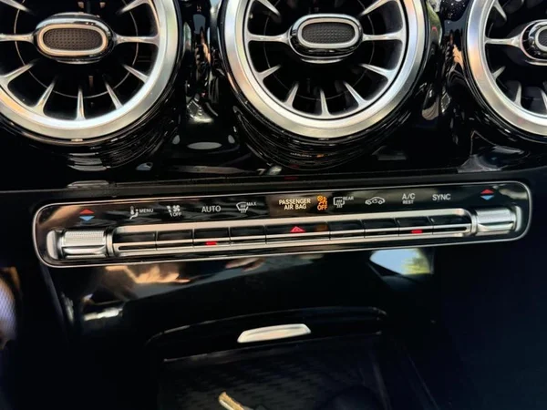 MERCEDES-BENZ CLA SW Dsl (X118) (2022) — foto 17 van 25
