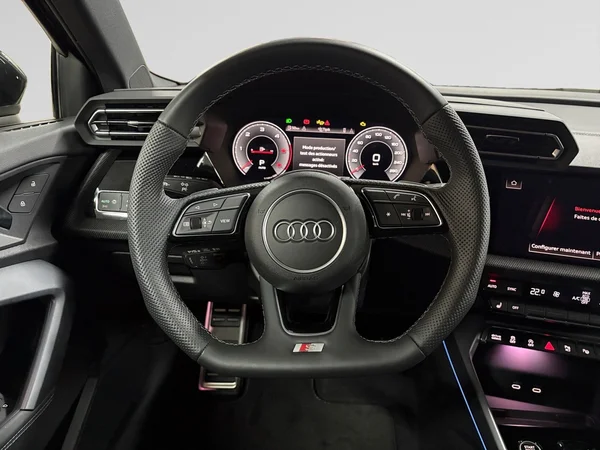 AUDI A3 Alltstreet (2025) — foto 16 van 21