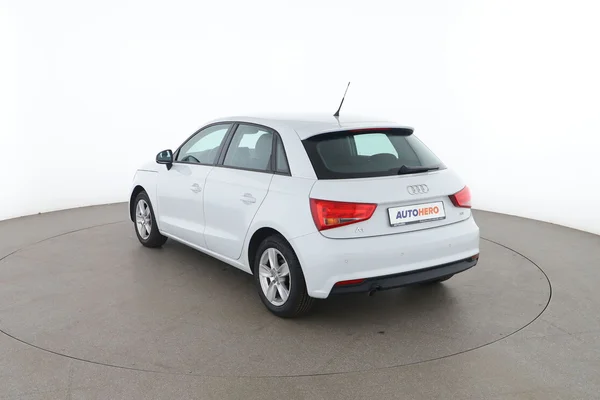Audi A1 (2017) — foto 10 van 16