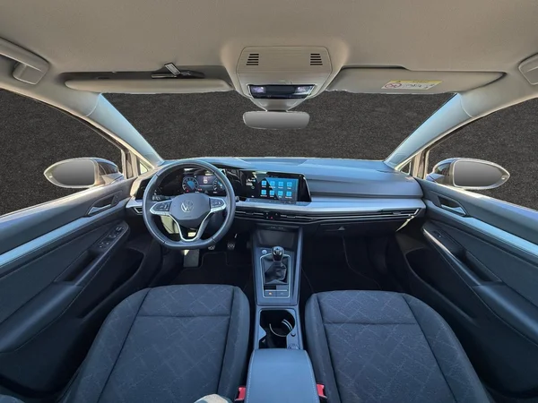 VOLKSWAGEN Golf VIII (2024) — foto 8 van 16