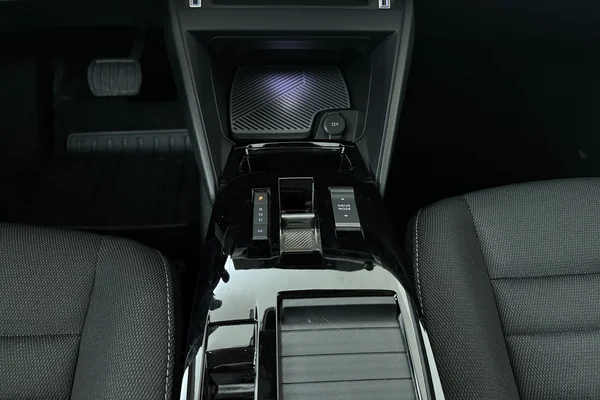 Citroen C4 (2025) — foto 4 van 18