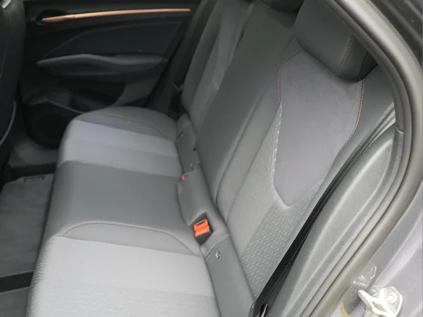 CUPRA Raval (2026) — foto 3 van 21