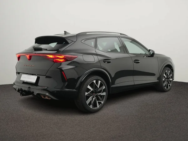 CUPRA Formentor e-Hybrid (PHEV) (2025) — foto 3 van 10
