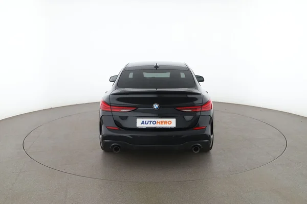 BMW 2-serie (2022) — foto 11 van 16