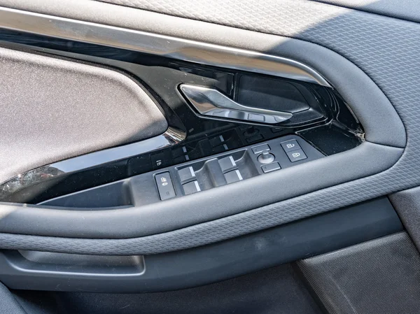 Land Rover Range Rover Evoque (2023) — foto 5 van 24