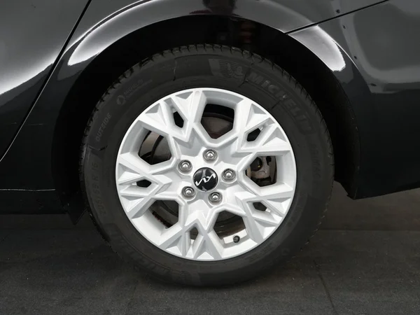 Kia cee'd (2024) — foto 6 van 21