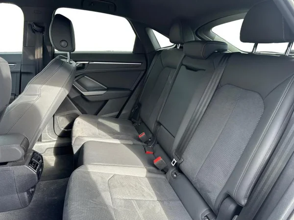 AUDI Q3 Sportback (2024) — foto 24 van 30