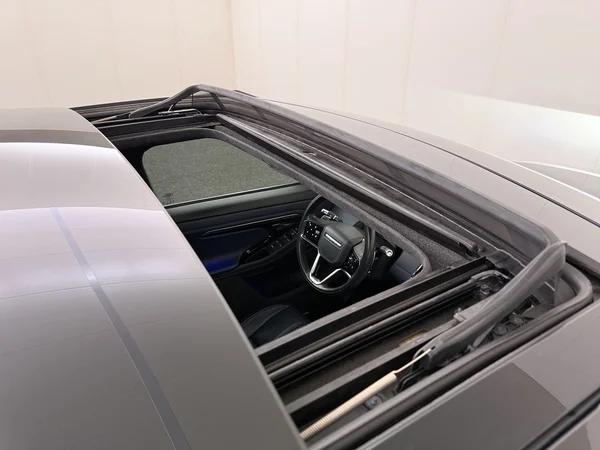 Land Rover Range Rover Evoque (2021) — foto 22 van 30