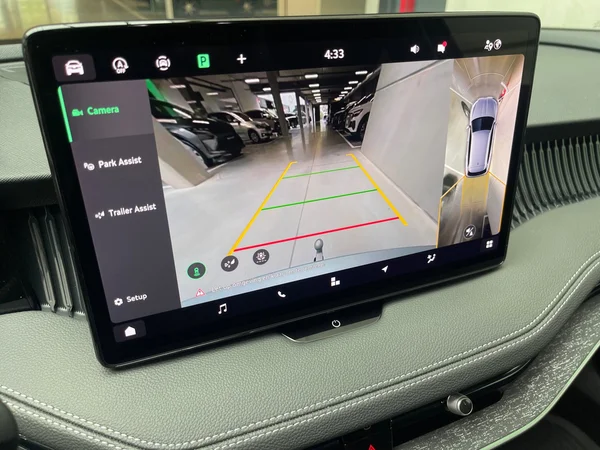 SKODA Superb Combi (2025) — foto 5 van 16