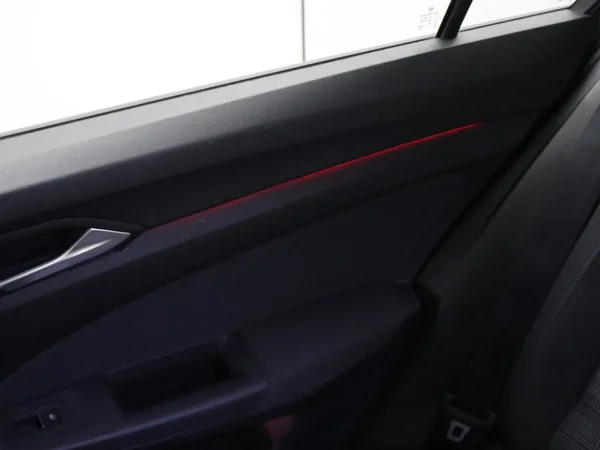 Volkswagen Golf (2022) — foto 11 van 31