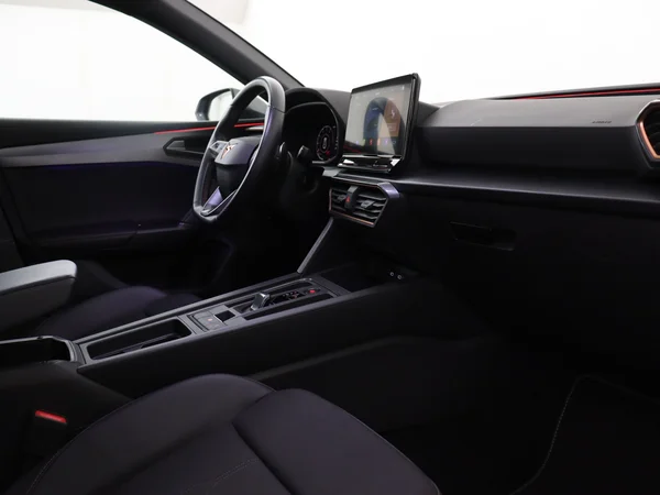 CUPRA Leon (2024) — foto 3 van 25