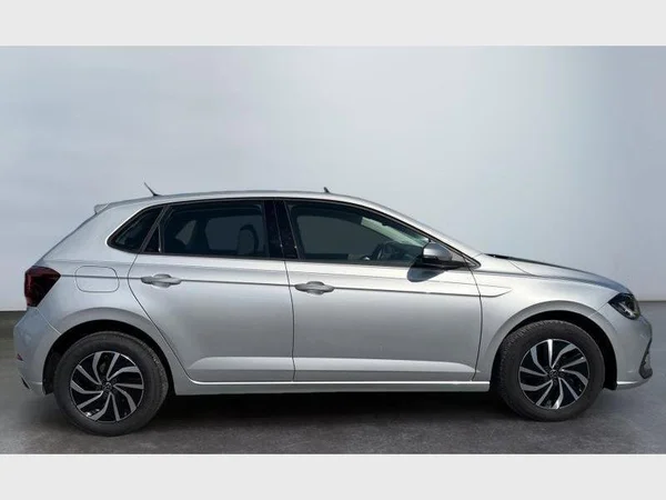 Volkswagen Polo (2023) — foto 25 van 30