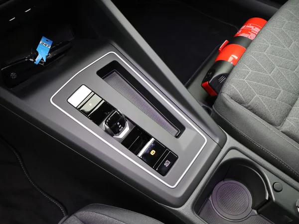 VOLKSWAGEN Golf VIII (2026) — foto 8 van 22