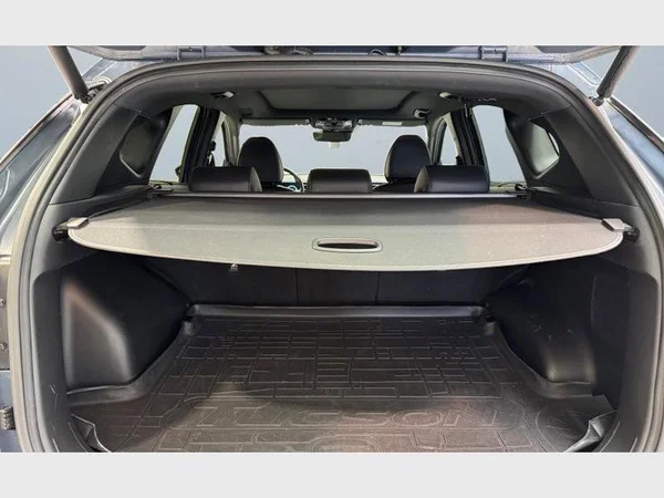 Hyundai TUCSON (2021) — foto 25 van 31