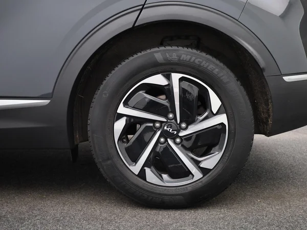 Kia Sportage (2024) — foto 7 van 42