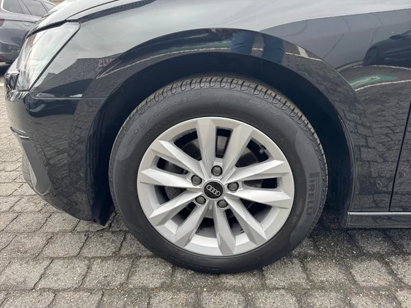 AUDI A3 Sportback (2022) — foto 16 van 24