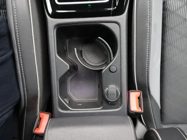 Volkswagen Golf (2024) — foto 17 van 27