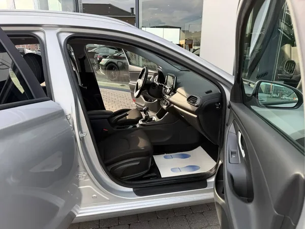 Hyundai I30 (2019) — foto 10 van 24