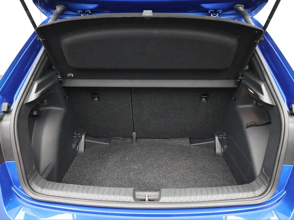 SKODA Fabia (2024) — foto 2 van 19