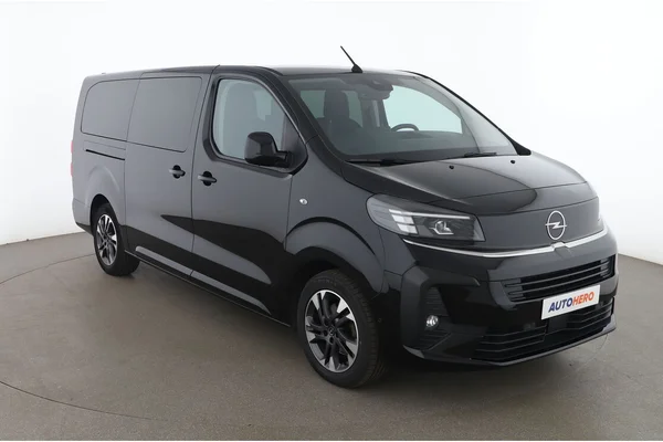 Opel Zafira (2024) — foto 14 van 16