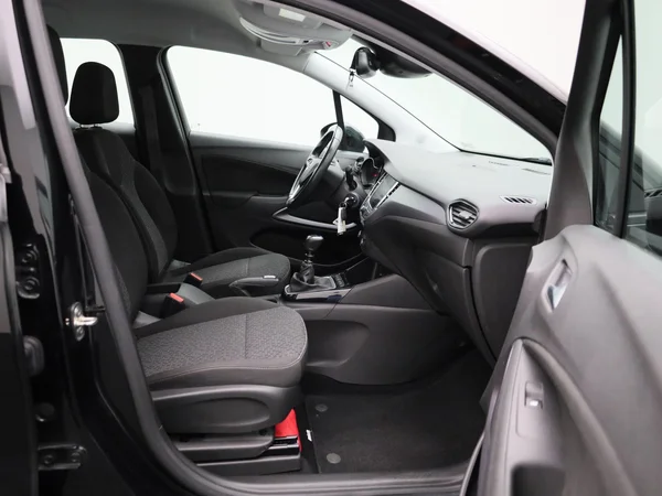 Opel Crossland (2021) — foto 22 van 35