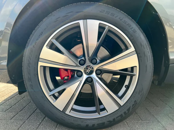 AUDI Q3 SUV (2025) — foto 16 van 24